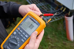 Fluke F283FC/APAC Cat lll 1500v Cat IV 1000v True-RMS Wireless Multimeter