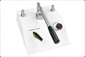 Fluke P5510 Pneumatic Calibrator (item no. 4341589, 4341592, 4341668, 4341679)